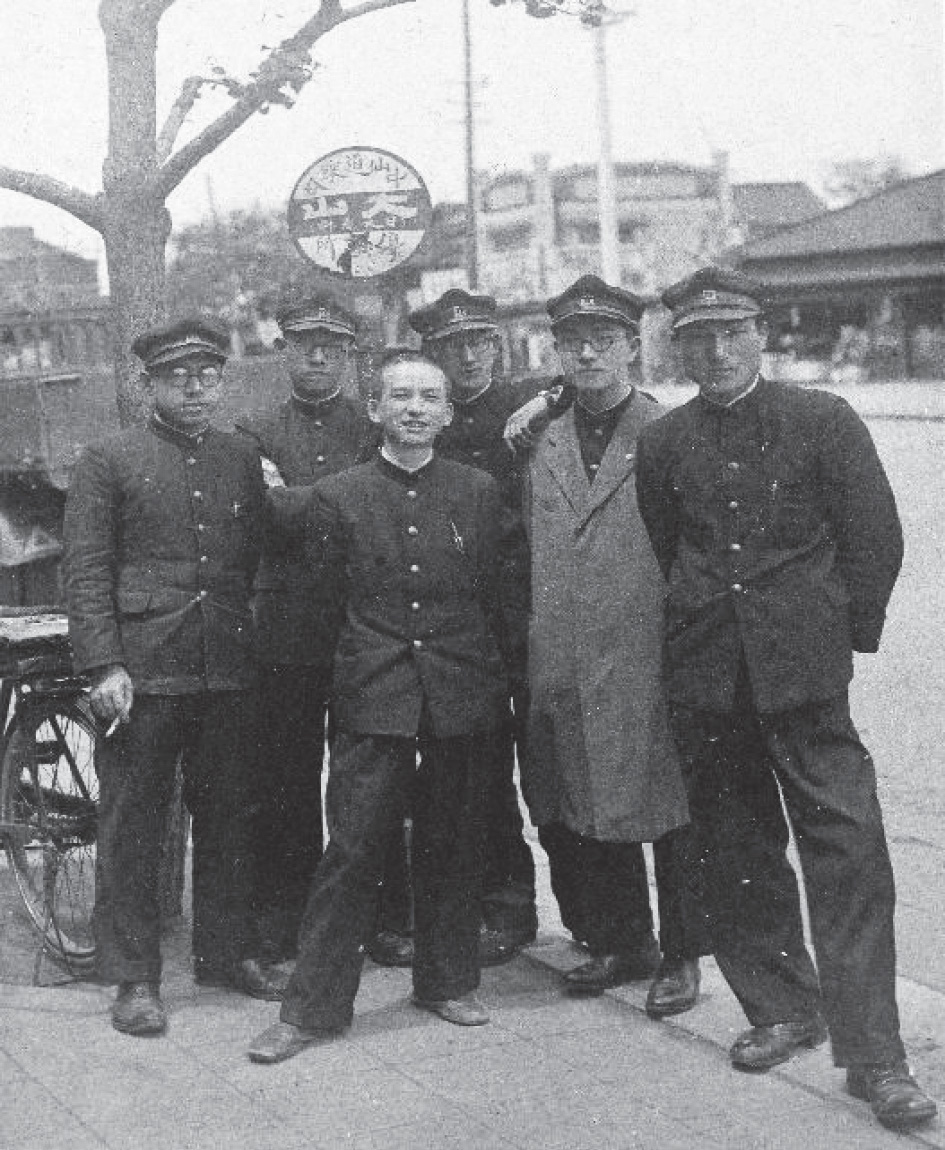 「中山道乗合 大山」とあるバス停