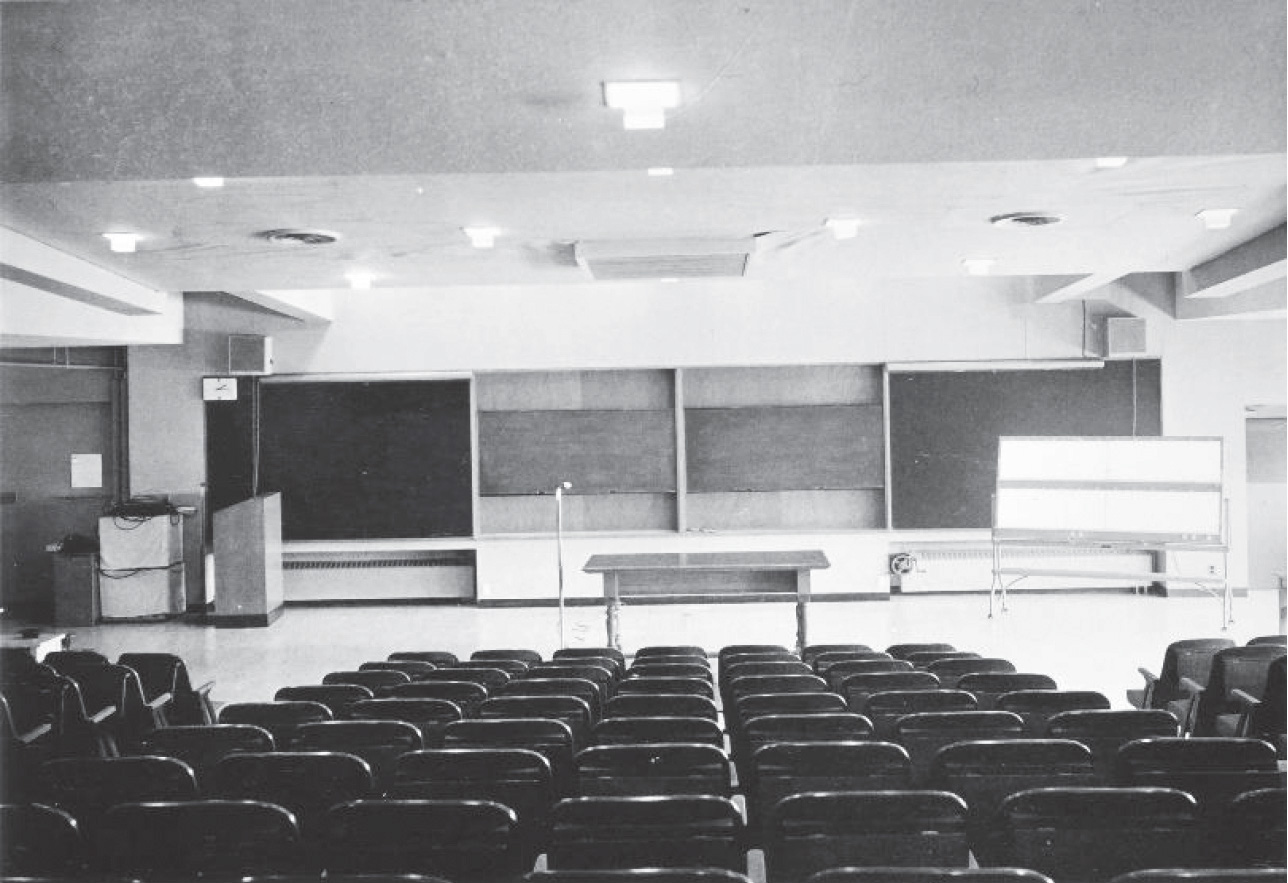 駿河台病院講堂(会議室)