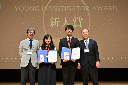 第35回日本耳科学会総会・学術講演会最優秀新人賞の授賞式